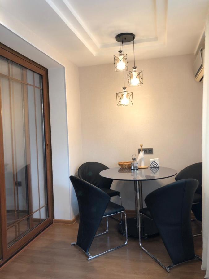 Stylish Apartments In The Heart Of The City! Tachkent Extérieur photo